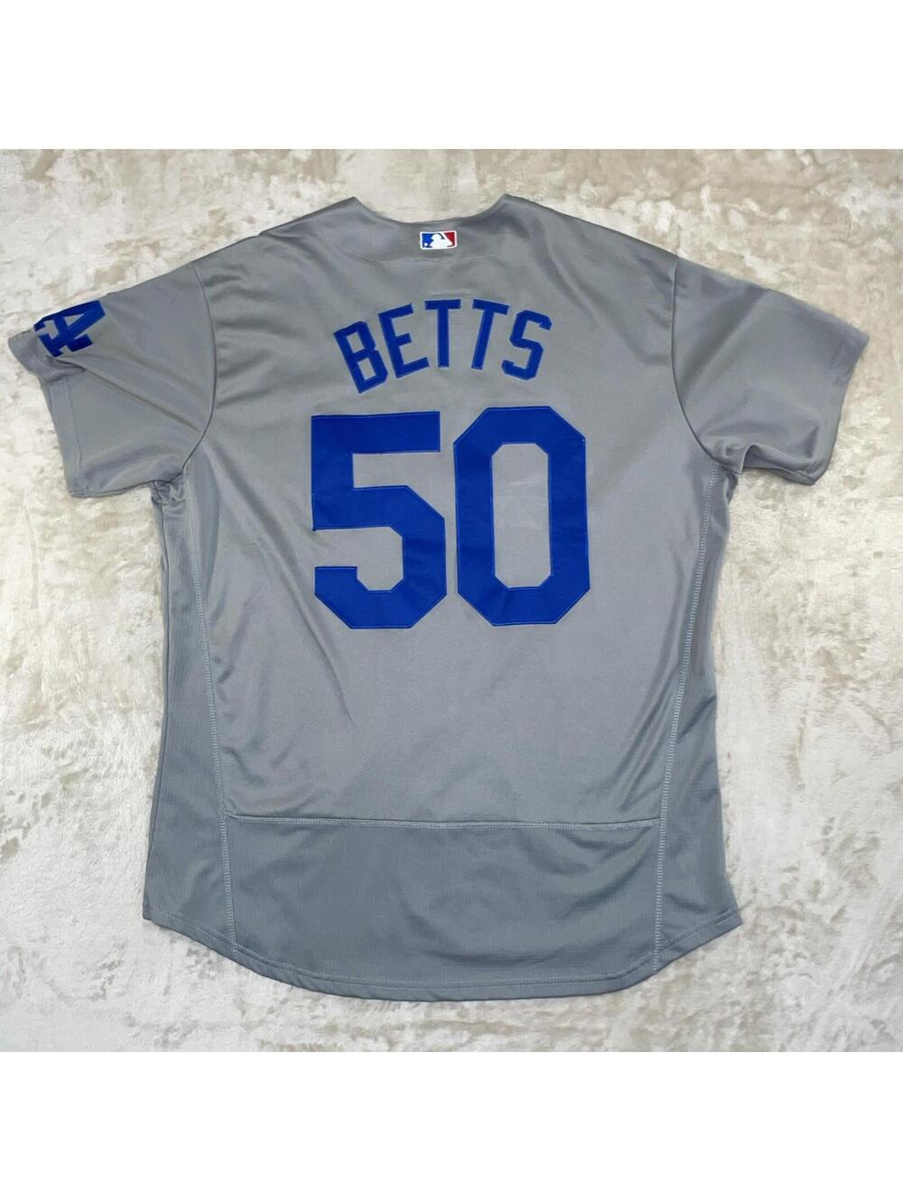 Los Angeles Dodgers Authentic 2020 World Series Mookie Betts Jersey Sz 48 *FLAW*
